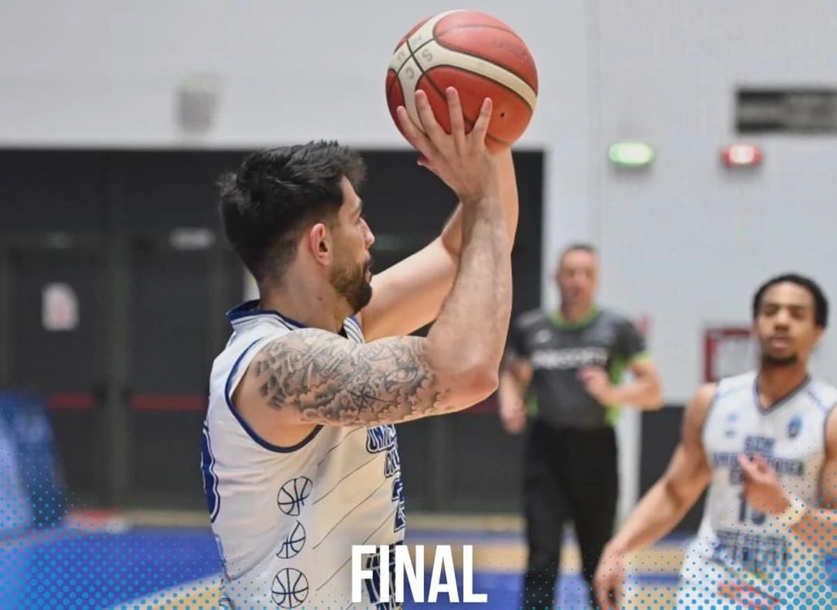 Baschet / SCMU Craiova a cedat pe final la Voluntari și a pierdut meciul doi al seriei