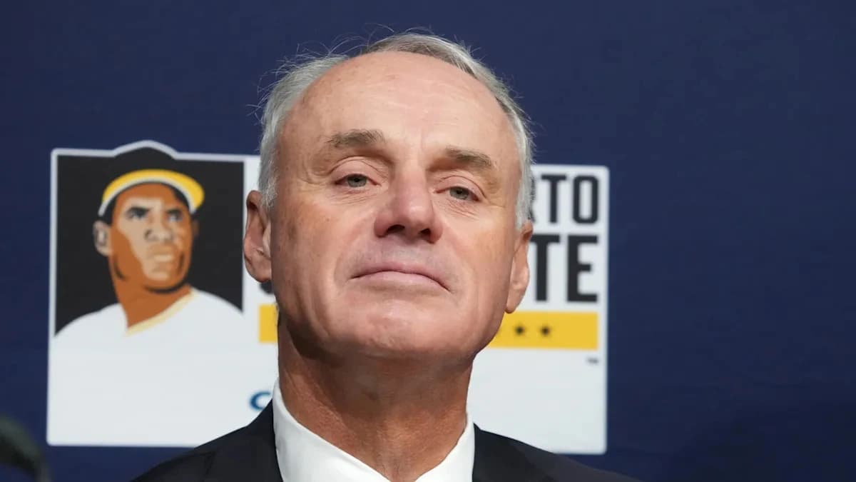 Baseball players ask for expanded free agency, salary arbitration rights, almost doubling minimum