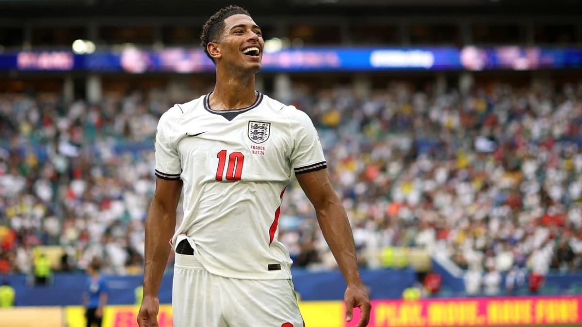 Bellingham named England player of the year