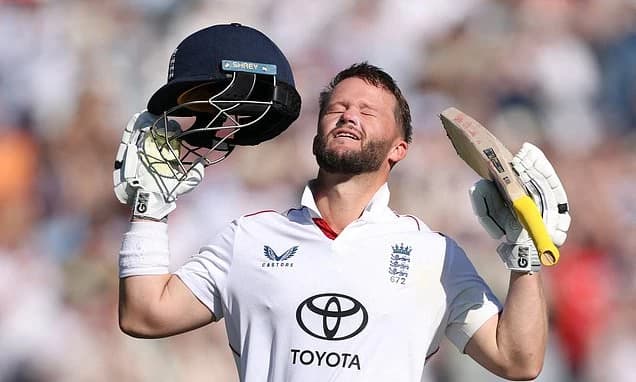 Ben Duckett seizes his sliding doors moment with a century as Ben Stokes' heroics with the ball drag
