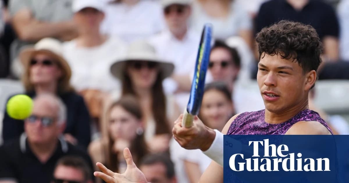 Ben Shelton bests fellow American Taylor Fritz in Stuttgart for first title on grass