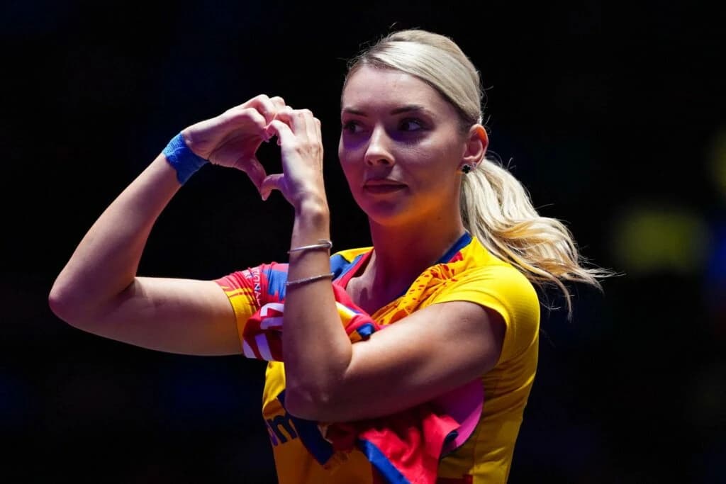 Bernadette Szocs și Elizabeta Samara, la startul WTT Champions Montpellier 2026