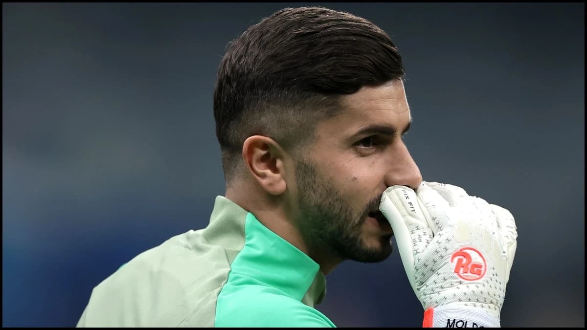 Besiktas i-a stricat debutul în Turcia lui Horațiu Moldovan! Cum s-a descurcat portarul român în due