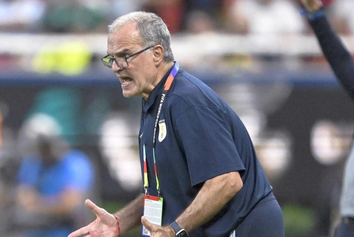 Bielsa nu mai e „Loco”! Cum explică selecționerul Uruguayului rușinea trăită la Mondial: „Nimeni!”