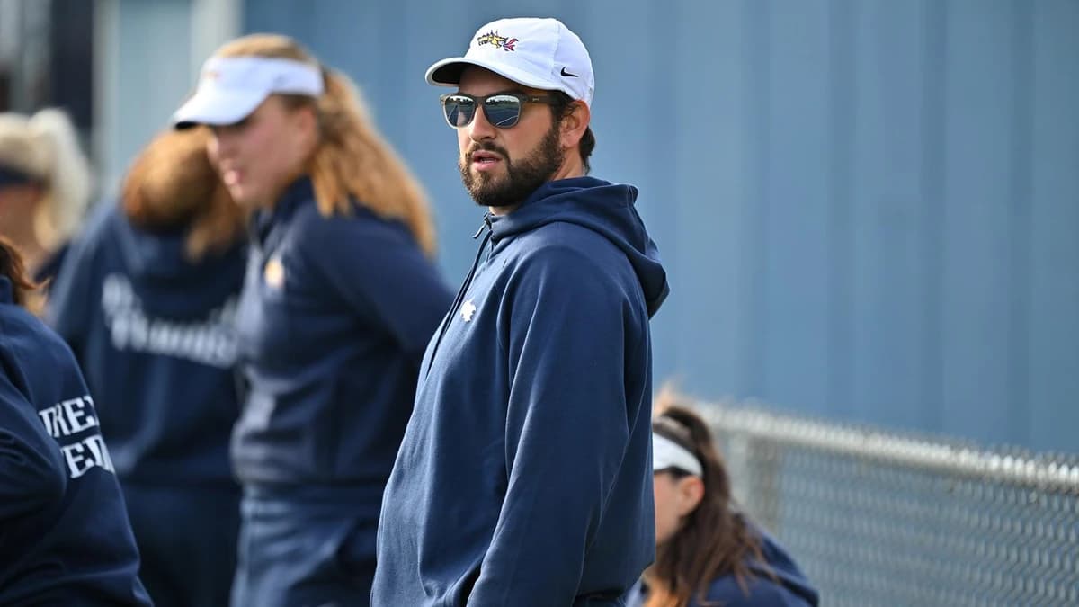 Biscoveanu to Step Down as Women’s Tennis Coach