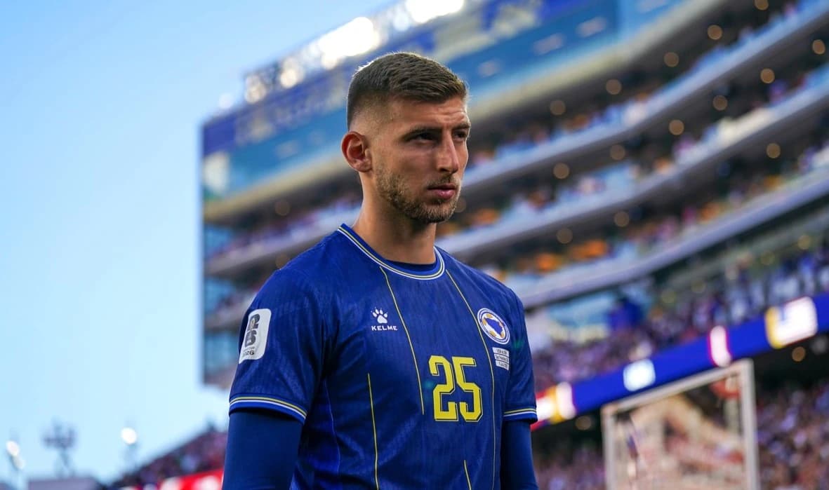 Bosnia a anunțat lotul pentru meciurile cu Suedia și România! Decizia în cazul lui Jovo Lukic