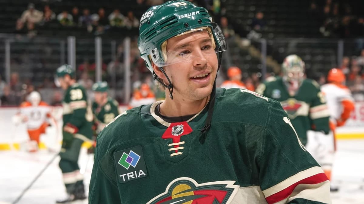 Brink signs 1-year, $2.75 million contract with Wild