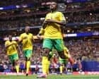 Broos hits out at stadium and ‘straight’ Czechia after South Africa rescue point