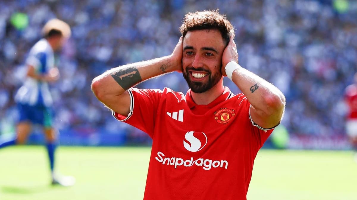 Bruno Fernandes transfer news: Manchester United captain not for sale at any price despite Galatasar