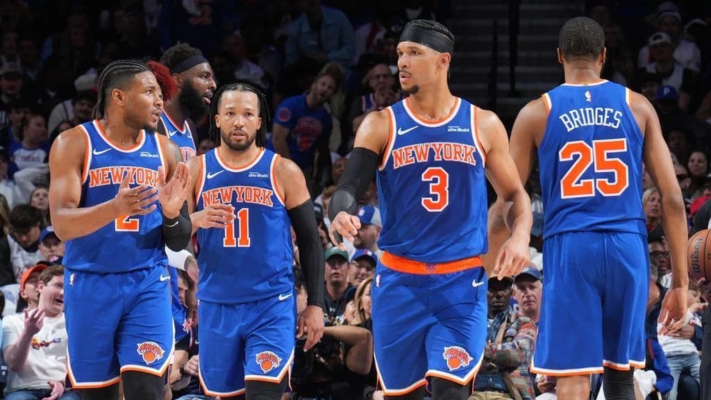 Brunson shuts door on 76ers as Knicks go up 3-0