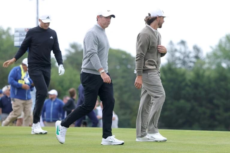 Brutal Shinnecock winds blow away US Open contenders