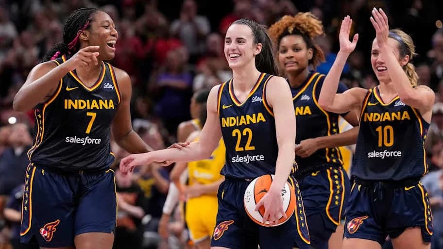 Cailin Clark, Aliyah Boston make WNBA history during Indiana Fever game