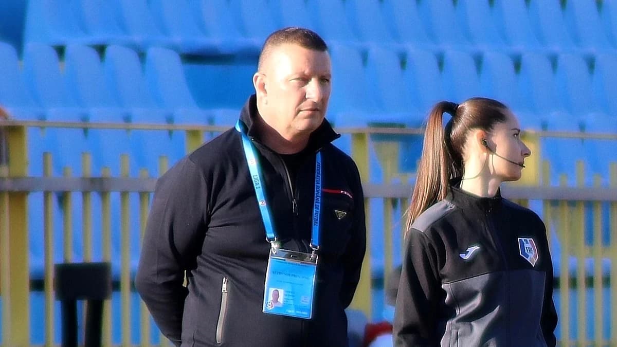 „Capello”, bătut de Afumați ! Ionuț Chirilă s-a făcut de râs la debutul cu CS Dinamo în Liga 2