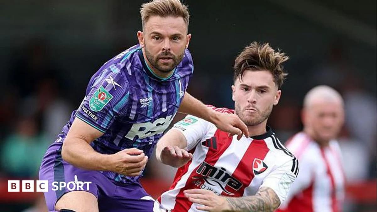 Carabao Cup: Cheltenham Town 1-3 Charlton Athletic - Addicks ease to victory