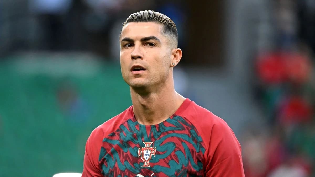 Care sunt cei 96 de jucători care au un rating superior lui Cristiano Ronaldo în EA FC 27