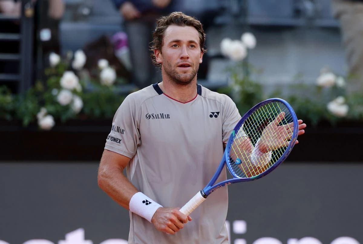 Casper Ruud, calificat în finala Masters-ului 1000 de la Roma, după un meci oprit de ploaie timp de