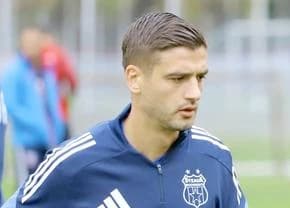 Ce decădere! Dragoș Nedelcu a semnat cu noua echipă