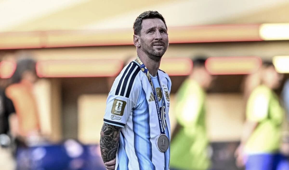 Ce decizie a luat Lionel Messi, după ce a pierdut finala cu Spania. Starul Argentinei nu a stat pe g