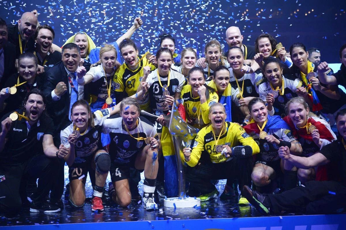 Ce fac astăzi handbalistele care aduceau trofeul Ligii Campionilor în 2016 » Cinci încă sunt în acti