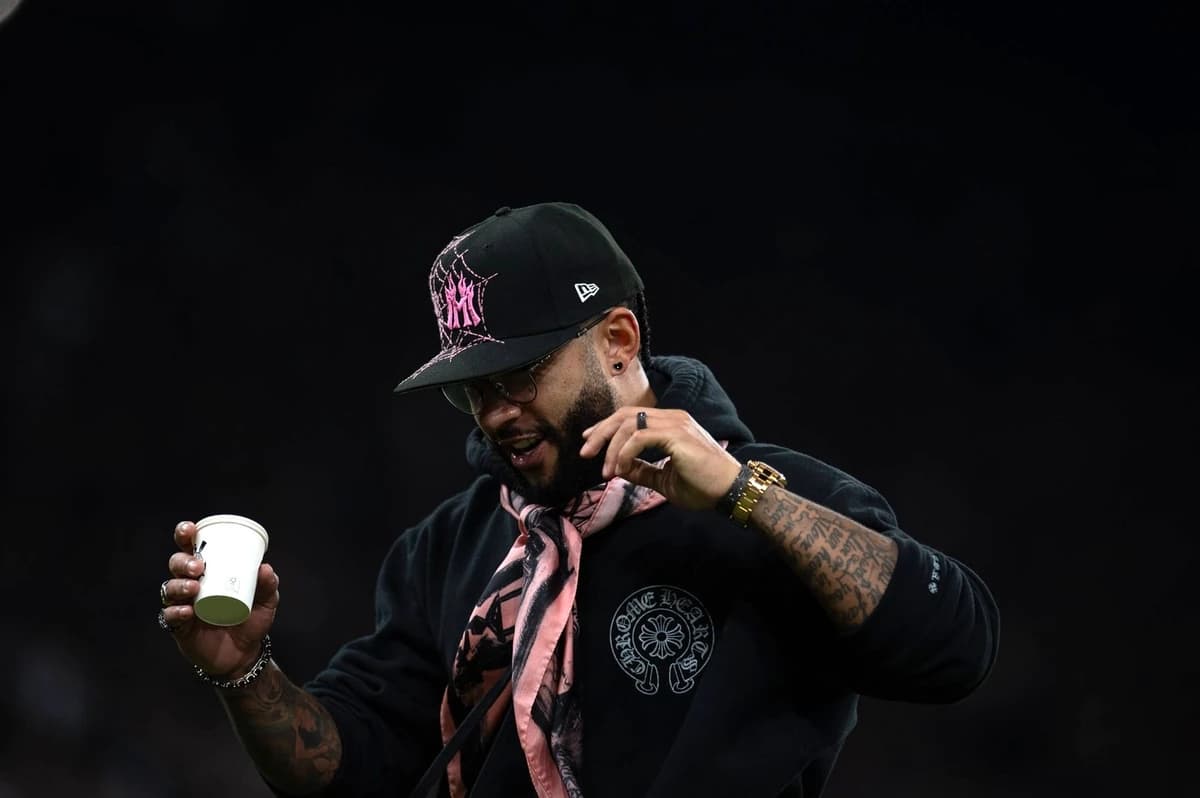 Ce lovitură: un fost jucător de la Barcelona, propus la PAOK! Poate ajunge gratis sub comanda lui Ră