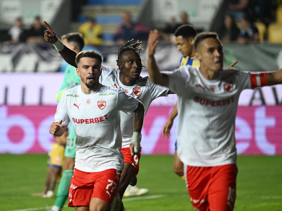 Ce surpriză: Dinamo l-a pus pe lista de transferuri