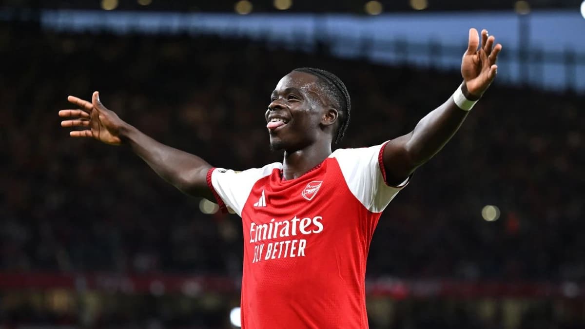 Champs Arsenal start Prem with rout of Coventry