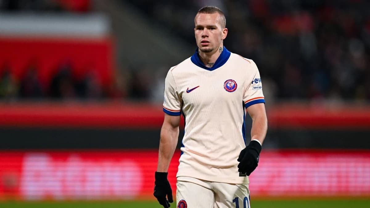 Chelsea's Mudryk cleared to play after doping ban