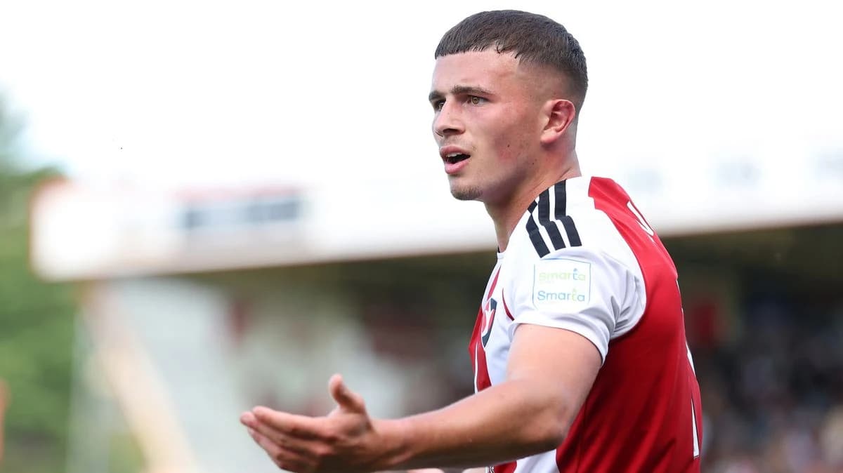 Cheltenham Town v Chesterfield LIVE: Team news, live updates and reaction
