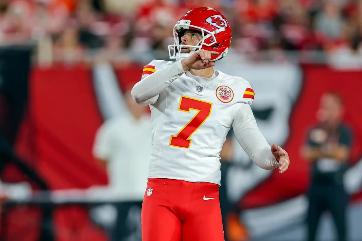 Chiefs Harrison Butker kicks 69-yard field goal in preseason game vs. Bucs