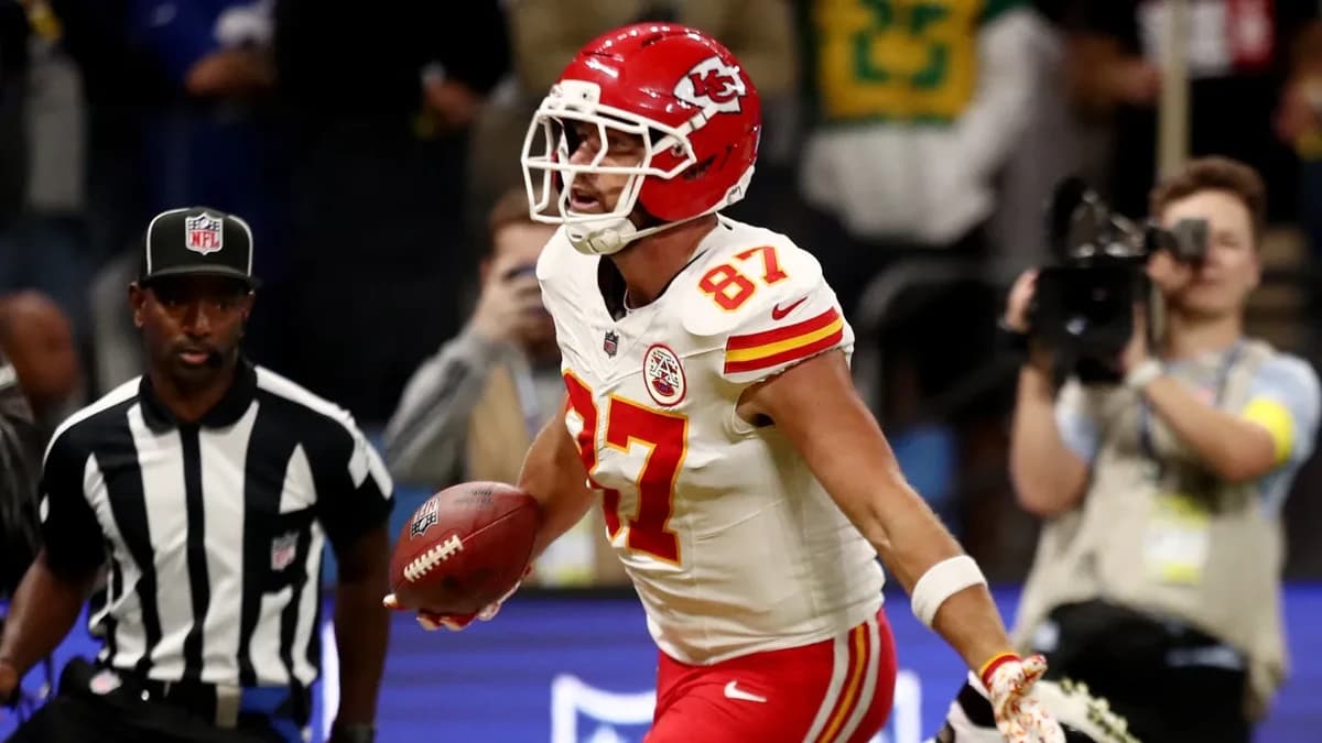 Chiefs' Travis Kelce makes NFL history by rising up two major all-time leaderboards