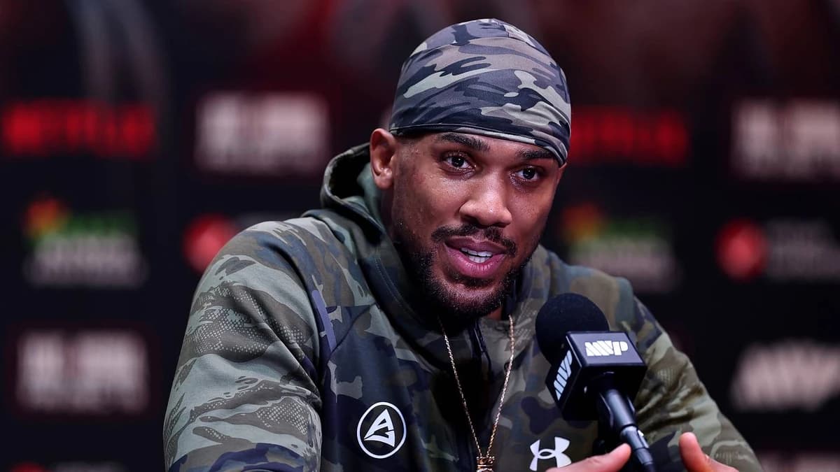Chris Eubank Jr Predicts Anthony Joshua vs Tyson Fury Fight
