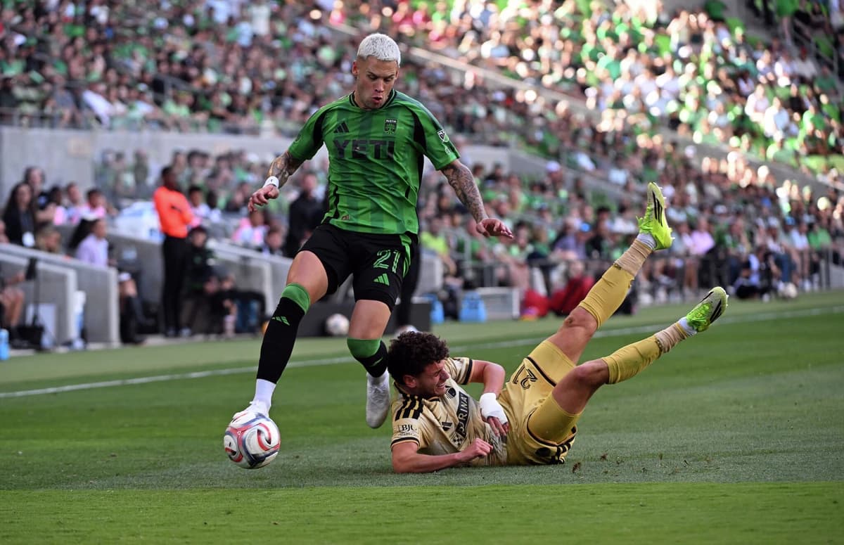 Christian Ramirez shines in Austin FC's 2-0 MLS win over St. Louis