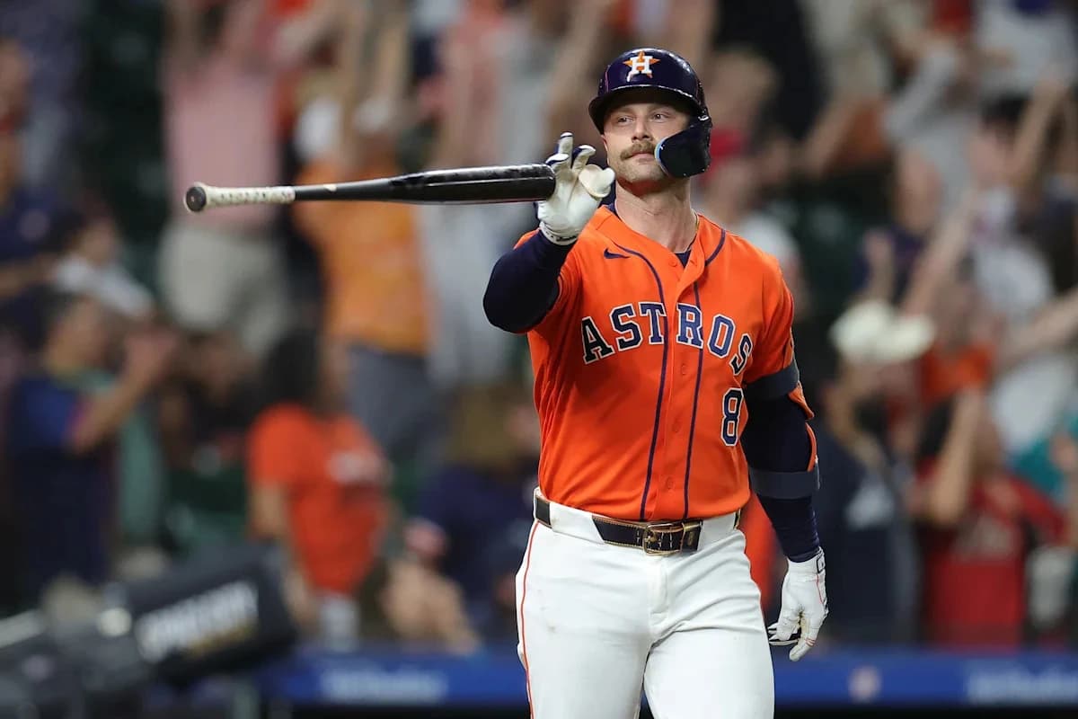 Christian Walker's 3-run walk-off homer leads Astros over Mariners in the 10th inning
