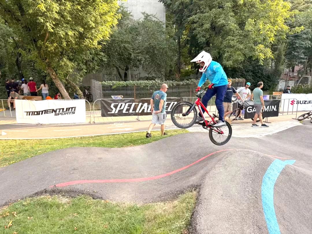 Cicliştii de la CS Petrolul, în top