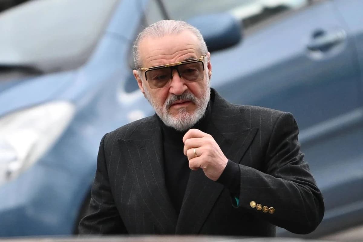 Cinci variante de antrenor pentru FCSB. Una deja e pe placul patronului: ”Pe el l-aș lua”