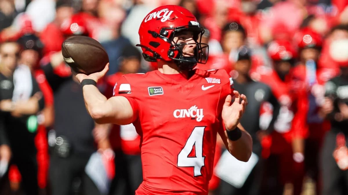 Cincinnati upsets No. 8 Texas Tech behind French's 4 TD passes