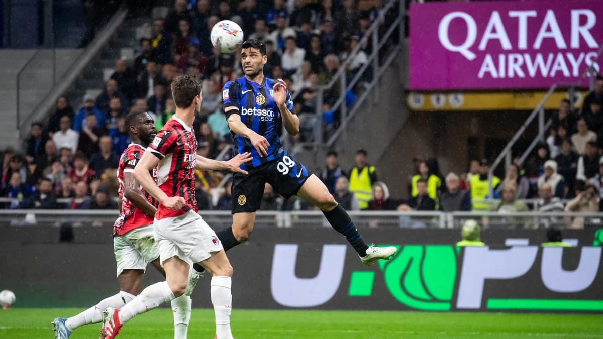 Cine transmite AC Milan - Inter Milano la TV. La ce oră începe Derby della Madonnina