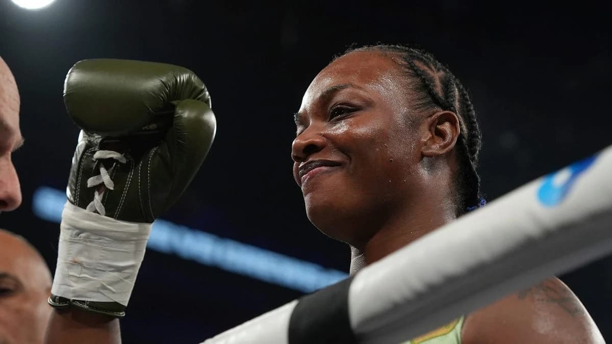 Claressa Shields has it all. Well, except for knockouts. Does it matter?