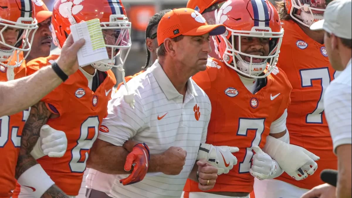 Clemson's Dabo Swinney makes final QB decision ahead of UNC matchup