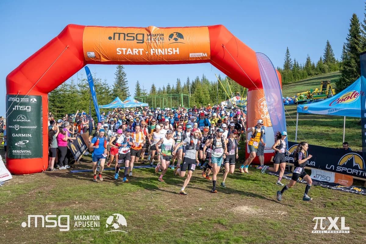 Clujul scrie istorie în sportul montan românesc: mii de alergători la startul .msg Maraton Apuseni 2
