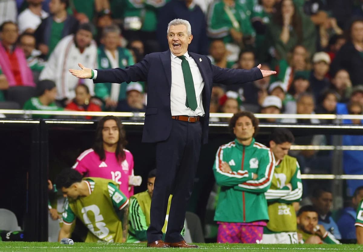 CM 2026 Javier Aguirre a dat vina pe fotbaliștii săi după Mexic – Anglia 2-3: „Nu putem face astfel