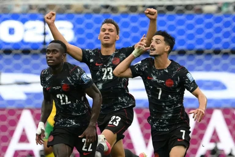Co-hosts Canada beat South Africa to reach World Cup last 16 as knockouts begin