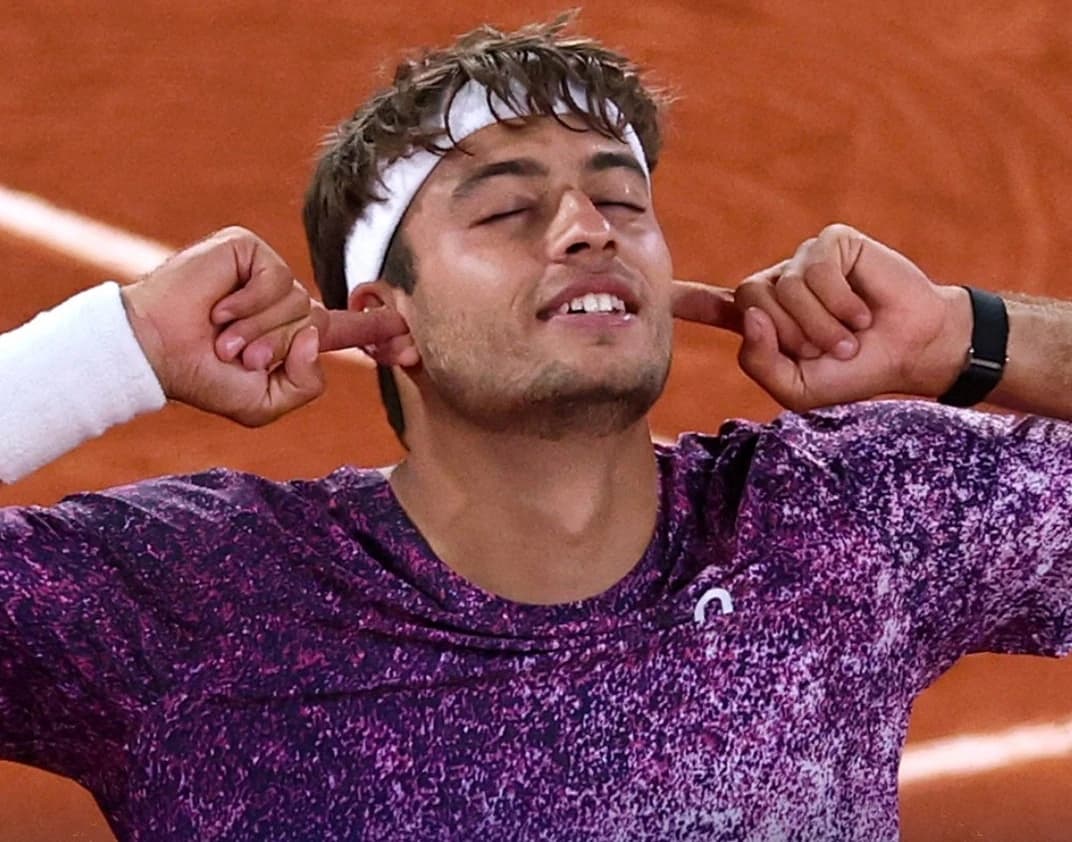 Cobolli a spulberat speranţele lui Auger-Aliassime la Roland Garros şi a ajuns în prima sa semifinal