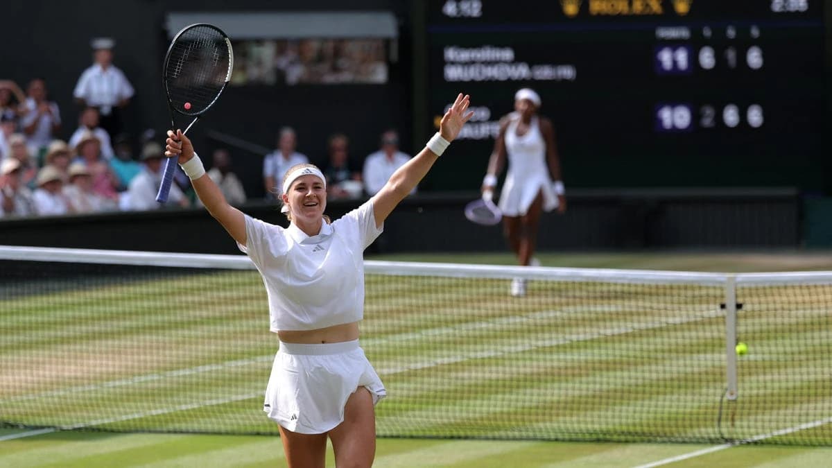 Coco Gauff falls to Karolina Muchova in tough Wimbledon semifinal