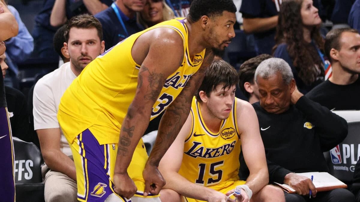 Commentary: Turn out the lights on the Lakers; after second loss to Oklahoma City, it’s over