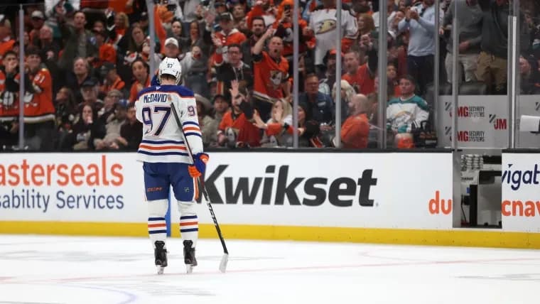 Connor McDavid makes clear statement on Oilers future