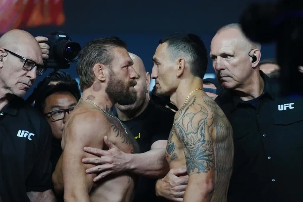 Conor McGregor a rezistat doar 63 de secunde în ring la revenirea sa în gala de UFC cu Max Holloway:
