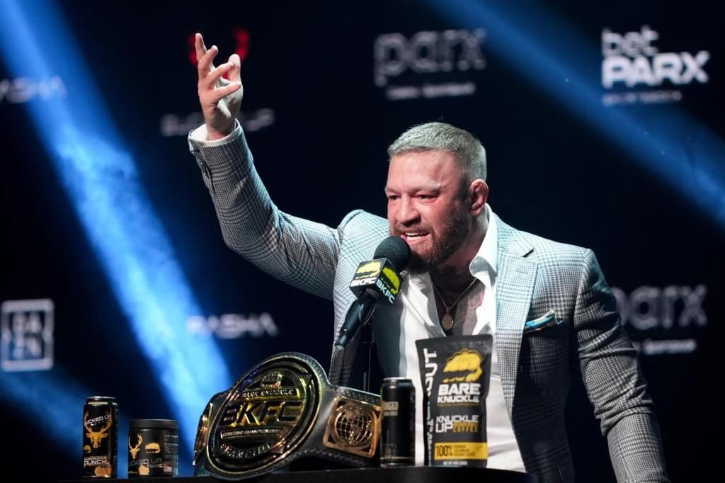 Conor McGregor to make long-awaited UFC return in July fight against Max Holloway