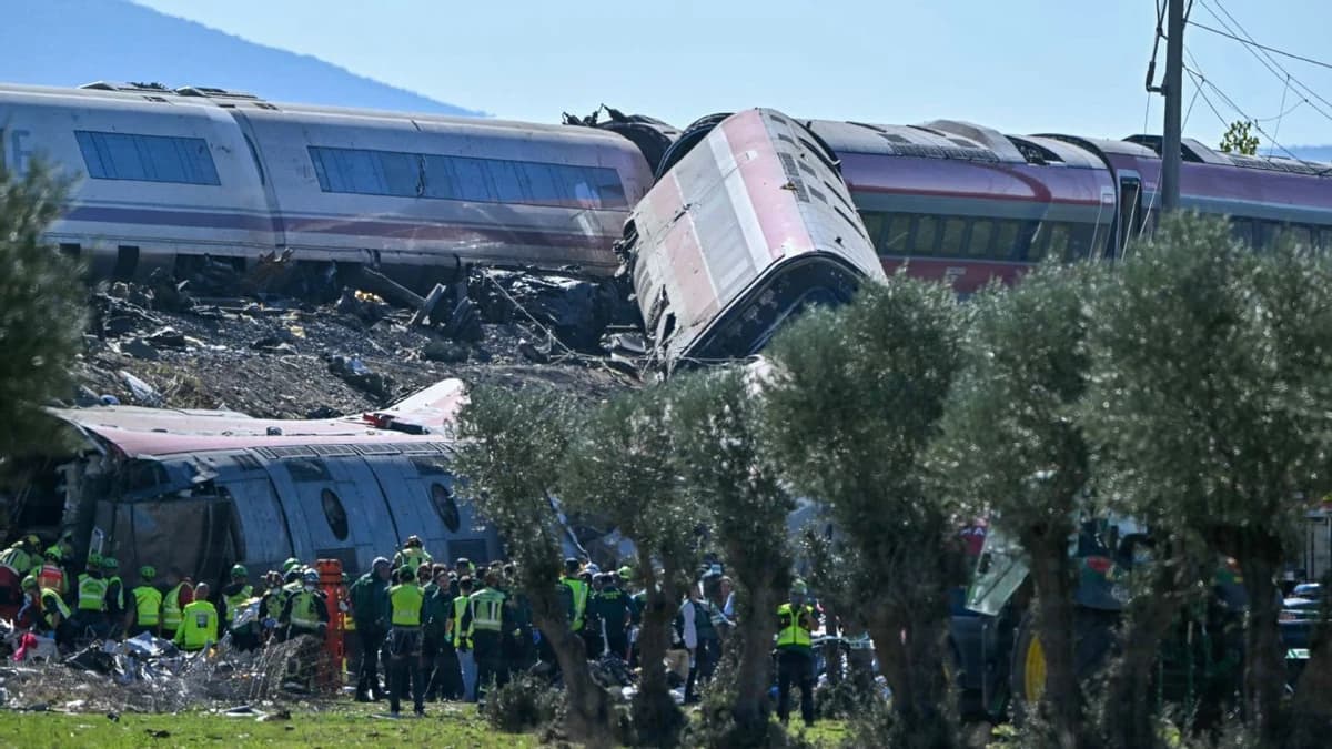 Copa del Rey games postponed after train crash