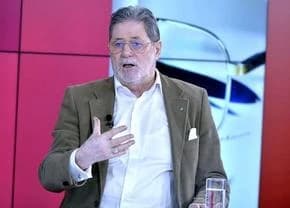 Cornel Dinu, exploziv la GSP Live: „Ilie Dumitrescu să tacă! A antrenat mahalale” + „Stanciu este un